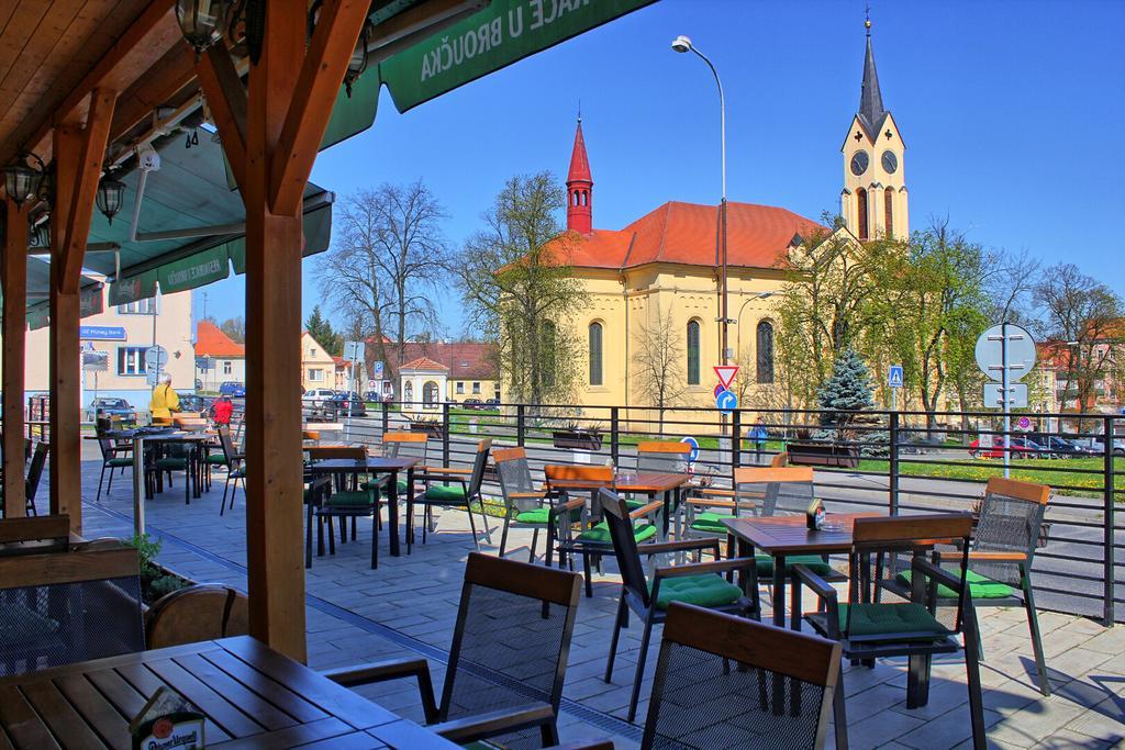 Penzion U Broucka Milevsko Exterior foto